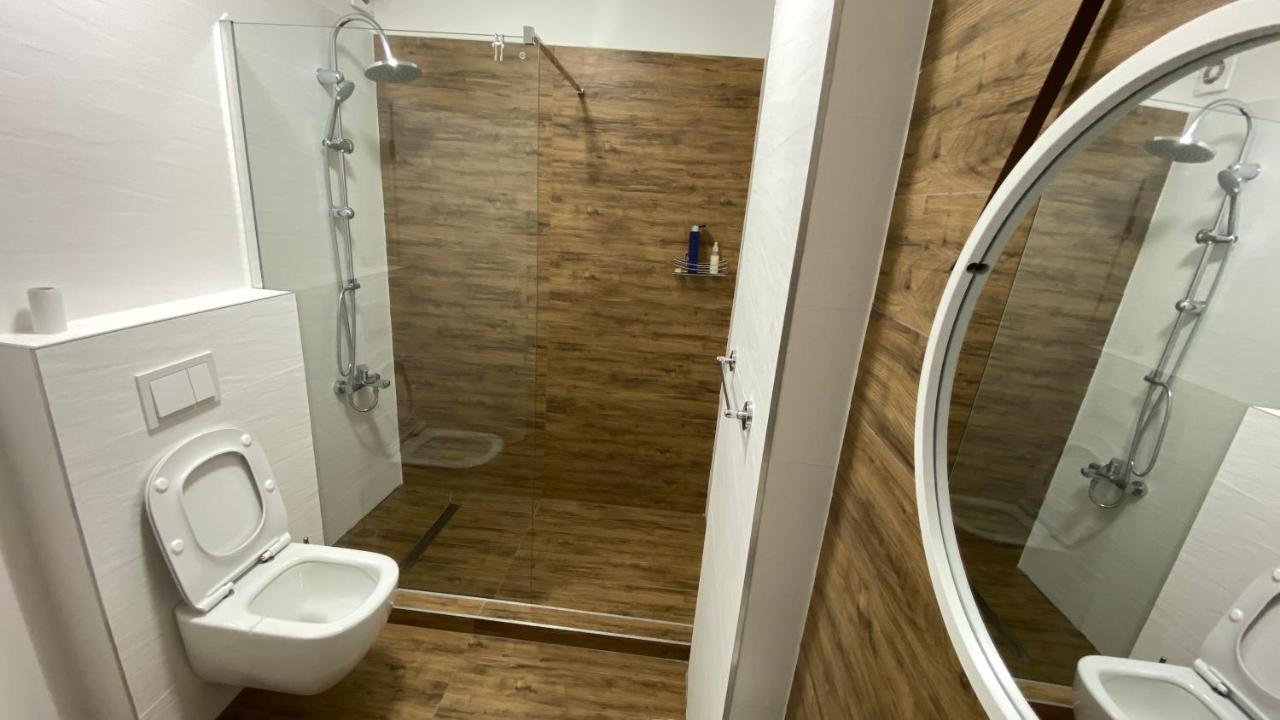 Eclipse Residence 1 Baia Mare Buitenkant foto